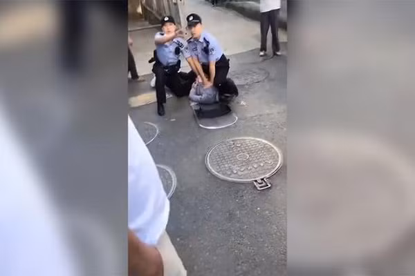 Dam dao kinh hoang o Trung Quoc, 6 nguoi chet