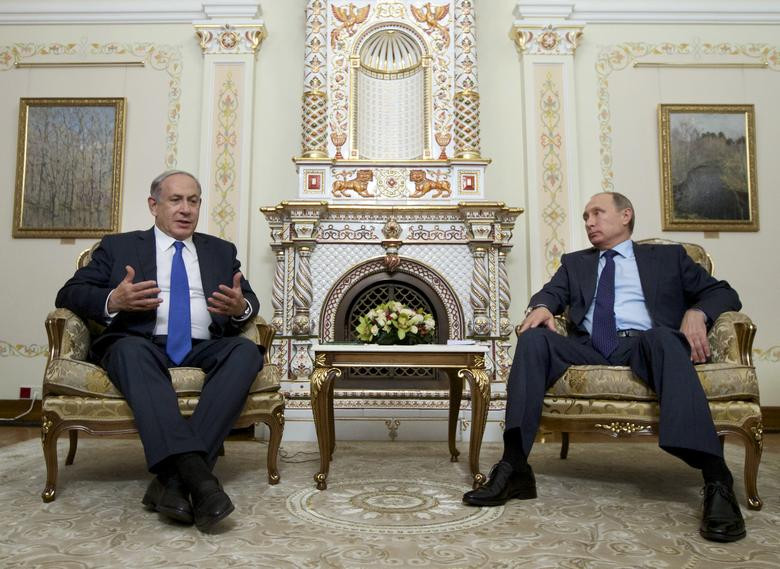 Ông Benjamin Netanyahu hội đàm với Tổng thống Nga Vladimir Putin ở ngoại ô thủ đô Moscow, Nga, ngày 21/9/2015.