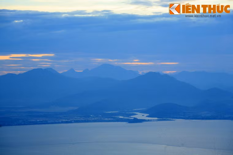 Một số hình ảnh khác về vịnh Đà Nẵng.