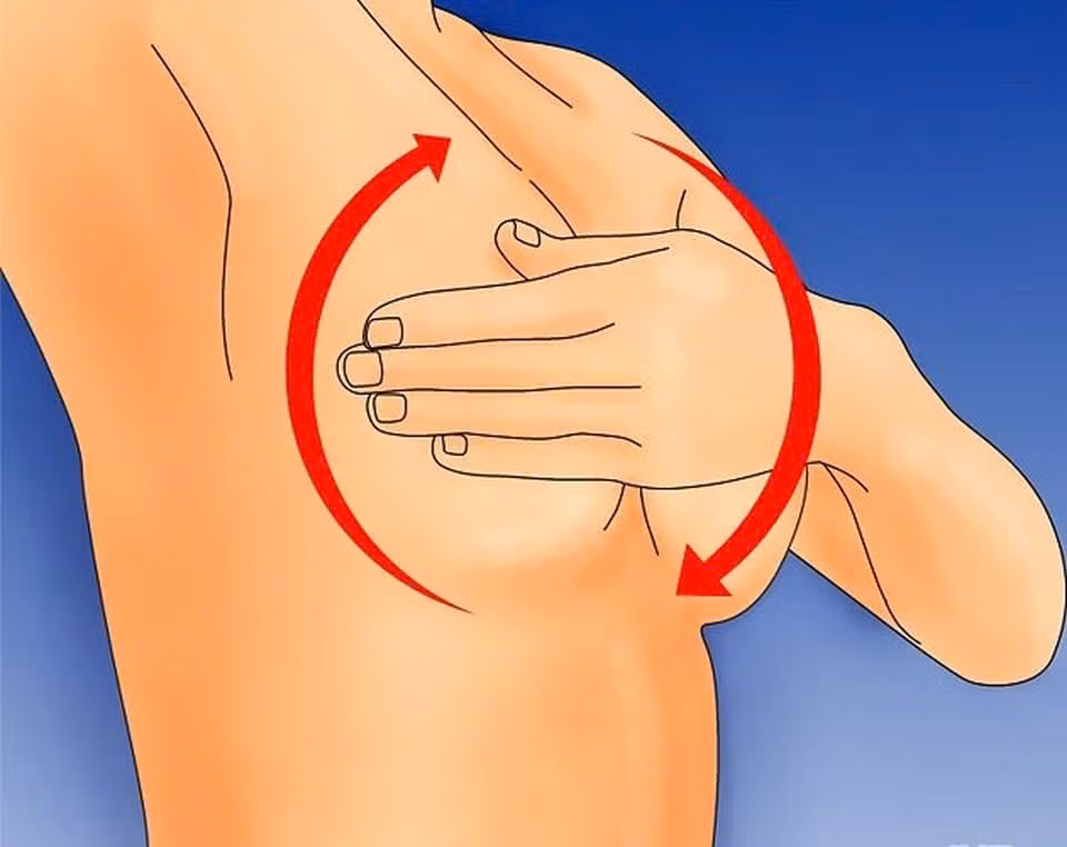 Cách tự khám vú tại nhà tầm soát ung thư - Hình 2 Cach tu kham vu tai nha tam soat ung thu-Hinh-2