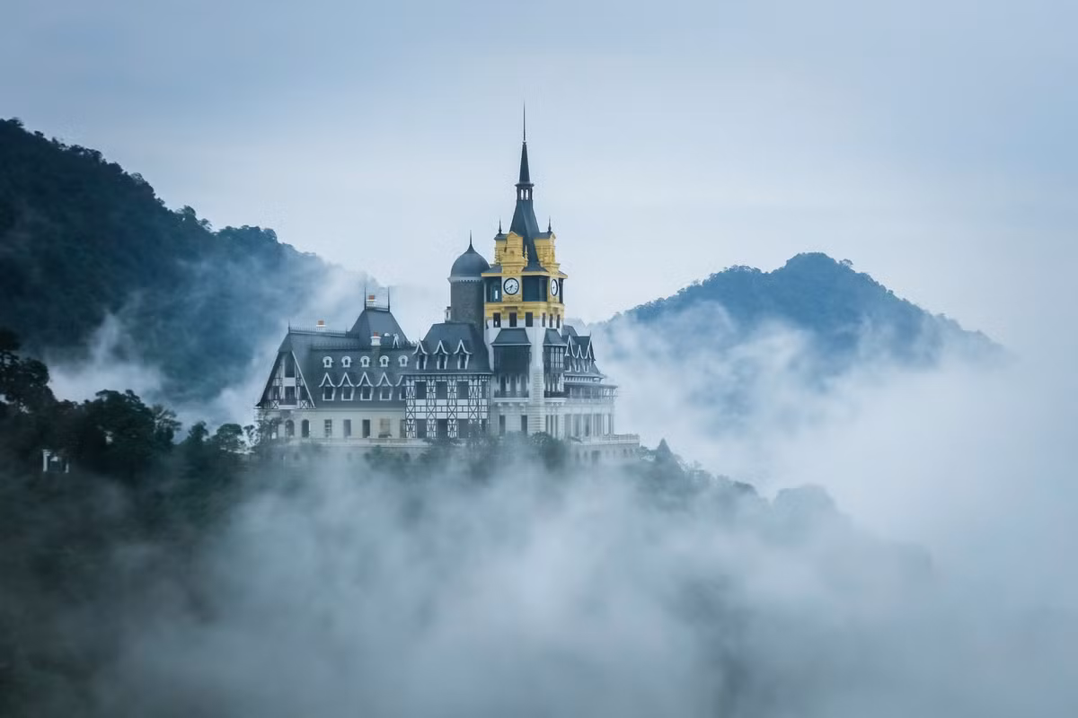  Tam Đảo chỉ cách Hà Nội khoảng 80km, là một trong những điểm du lịch Tết gần Hà Nội được yêu thích nhất. Ảnh minh họa