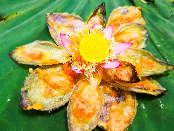 La mieng 10 mon lam tu hoa duoc khen ca sac lan vi-Hinh-9