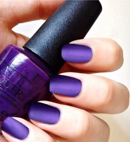 Màu tím mờ cũng rất được ưa chuộng trong thời gian gần đây. Nó làm nên vẻ thanh lịch, quý phái.