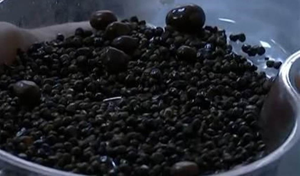 Bo bua sang lien tuc, co gai tre gap cai ket kinh di