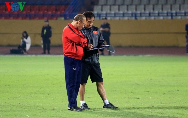 Dự đoán đội hình U22 Việt Nam nếu làm việc cùng HLV Park Hang Seo, trên cơ sở những cầu thủ từng được nhà cầm quân người Hàn Quốc triệu tập lên ĐT Việt Nam và Olympic Việt Nam.