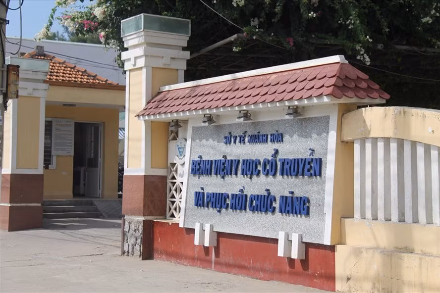 Bat minh cach tinh thu nhap tang them cua benh vien Y hoc co truyen