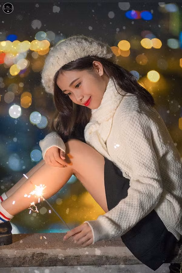 Sở thích của Dung là đi du lịch, khám phá và trải nghiệm những địa điểm mới mẻ. Hiện tại, ngoài lịch học ở lớp, Dung vẫn tham gia làm mẫu cho các nhãn hàng cũng như diễn xuất trong các phim ngắn học đường.