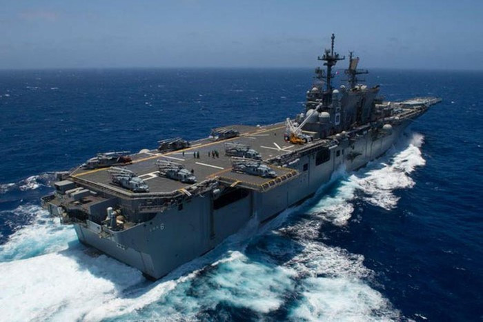 Thứ hai, Bộ Quốc phòng Mỹ ước tính, họ sẽ cần từ 8 đến 11 tàu sân bay chạy bằng năng lượng hạt nhân và 6 tàu sân bay hạng nhẹ.