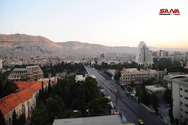 Có thể nói đêm qua, Quân đội Syria và lực lượng phòng không của nước này đã làm tốt vai trò của mình bất chấp chịu tổn thất nặng nề sau hơn 7 năm xung đột. Nguồn ảnh: SANA.