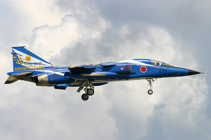 Toàn bộ 77 chiếc F-1 của Không quân Nhật Bản đã được cho nghỉ hưu vào năm 2006, hiện nay thay thế vai trò của chúng là 94 chiếc Mitsubishi F-2. Ảnh: airliners.