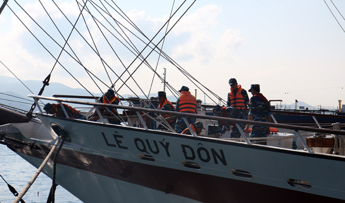 Đoàn công tác còn thực hiện nhiệm đối ngoại quốc phòng nhằm tăng cường mối quan hệ hữu nghị, hợp tác; sự hiểu biết, tin cậy giữa Quân đội, Hải quân Việt Nam với Quân đội, Hải quân Campuchia và Thái Lan ...