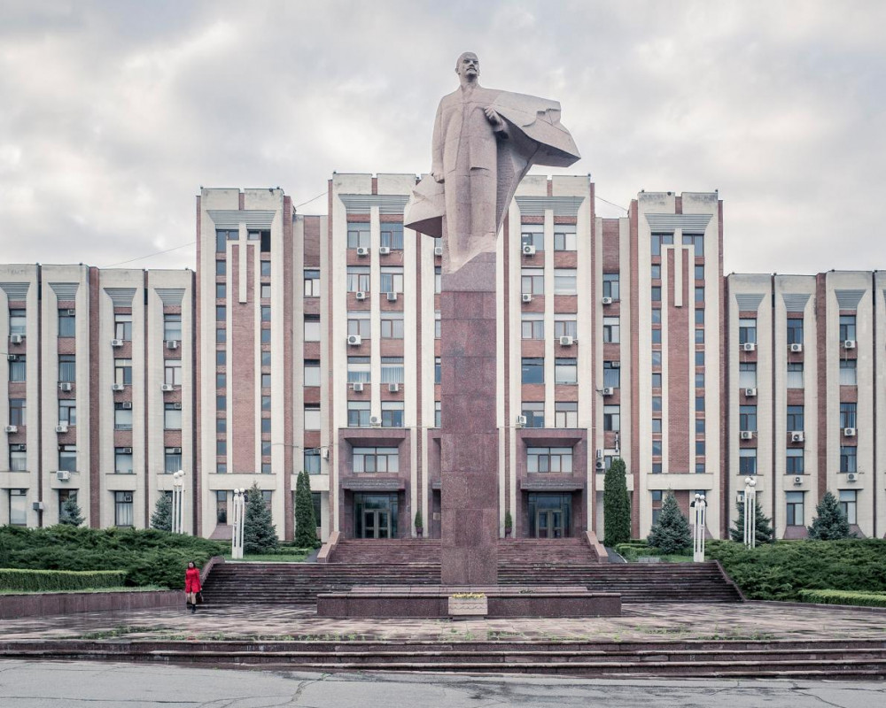 Tượng Lenin trước tòa nhà chính quyền ở Tiraspol.