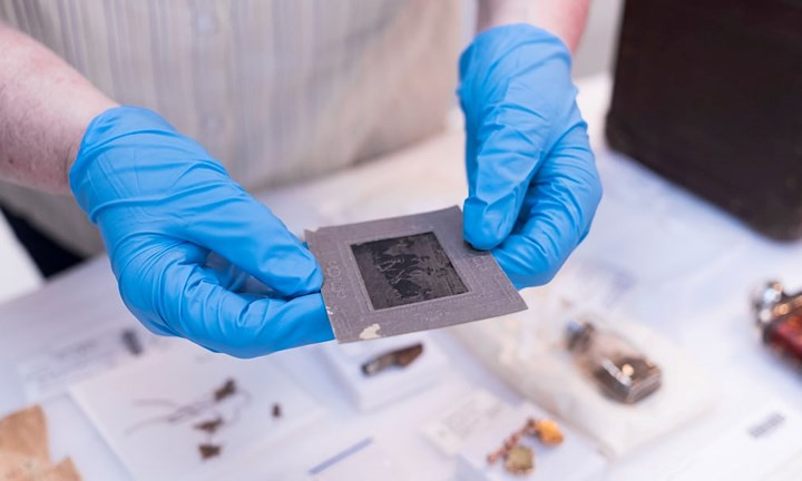 Một bức ảnh tìm thấy trong túi da của binh nhì Ward.