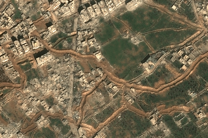 Những đường hào tại khu vực nói trên, vào tháng 2/2018, khi đã trở thành “cối xay thịt” do giao chiến giữa đôi bên