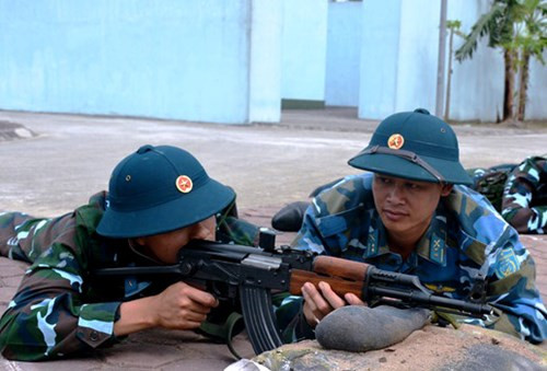 Trung đoàn 280 đã đạt nhiều kết quả nổi bật trong tháng đầu huấn luyện với 1 giải nhất toàn đoàn, 3 giải nhất cá nhân Hội thi công tác chuẩn bị quân huấn luyện và thao giảng của sư đoàn; tổ chức thành công Hội thi cán bộ giảng dạy chính trị giỏi với 100% đạt khá giỏi, có trên 80% đạt giỏi; đăng cai tổ chức thành công lớp tập huấn khí tài mới cho quân chủng.