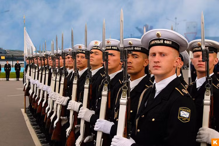 "Ngoài ra, vùng biển Caspian trong tương quan với khả năng của tên lửa hành trình "Kalibr" có thể đóng vai trò chiến lược trong khu vực Trung Đông, Biển Đen, Địa Trung Hải và một số khác", Tướng Vladimir Bogatyrev đánh giá. Nguồn ảnh: Vestnik Kavkaza.