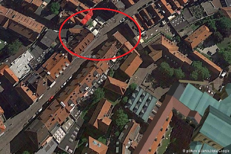 Toàn cảnh khu vực xảy ra vụ tấn công khi nhìn trên cao, đây là một trong những khu phố du lịch nổi tiếng của thành phố Muenster. Ảnh: DPA.