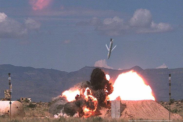 Hiện vẫn chưa rõ số lượng JASSM được Mỹ sử dụng tấn công Syria trong đêm 14/4 những con số này chắc chắn sẽ rất lớn, bởi một chiếc B-1 có thể mang theo tới 24 tên lửa JASSM cho một nhiệm vụ không kích tấn công đồng thời hàng chục mục tiêu khác nhau. Nguồn ảnh: Business Journals.