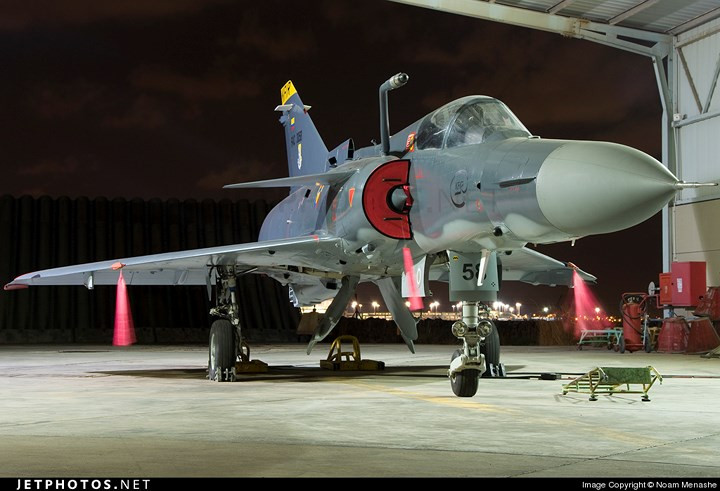 Đơn giá của tiêm kích Kfir hiện đại hóa chỉ vào khoảng 20 - 30 triệu USD, thời hạn sử dụng ít nhất 15 năm.