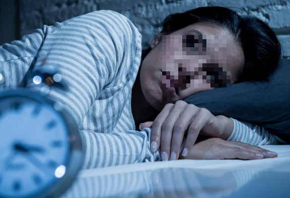 Giat minh tac hai khi ngu it hon 7 tieng moi dem