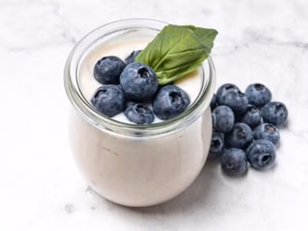 Tiến sĩ Emma Derbyshire, chuyên gia dinh dưỡng sức khỏe cộng đồng và cố vấn của British Summer Fruits, bình luận về một nghiên cứu cho thấy quả việt quất là chìa khóa để tăng tuổi thọ.