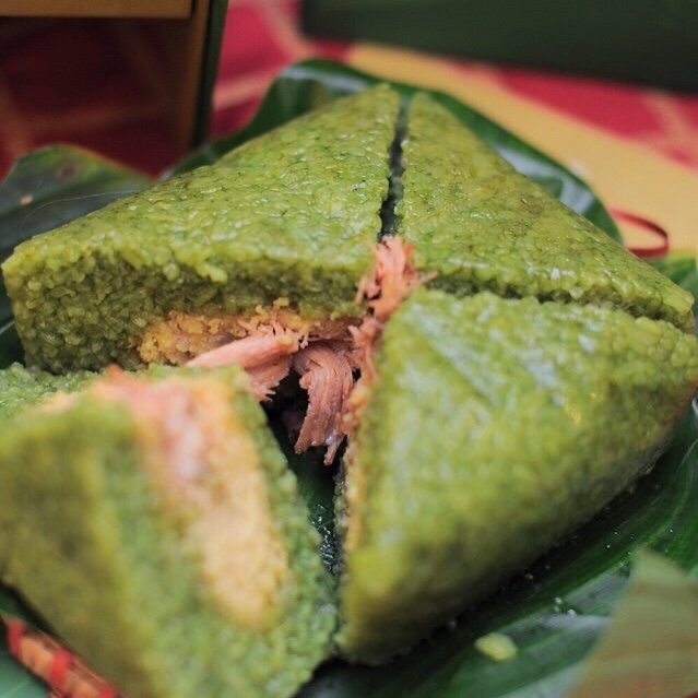 Ngoài ra, người mắc bệnh tiểu đường cũng không nên ăn nhiều bánh chưng vì sẽ gây tăng đường huyết. Ảnh: vietnammoi.