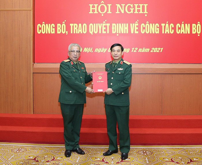 Thượng tướng Nguyễn Chí Vịnh, nguyên Ủy viên Trung ương Đảng (khóa XI, XII), nguyên Ủy viên Thường vụ Quân ủy Trung ương, nguyên Thứ trưởng Bộ Quốc phòng. 