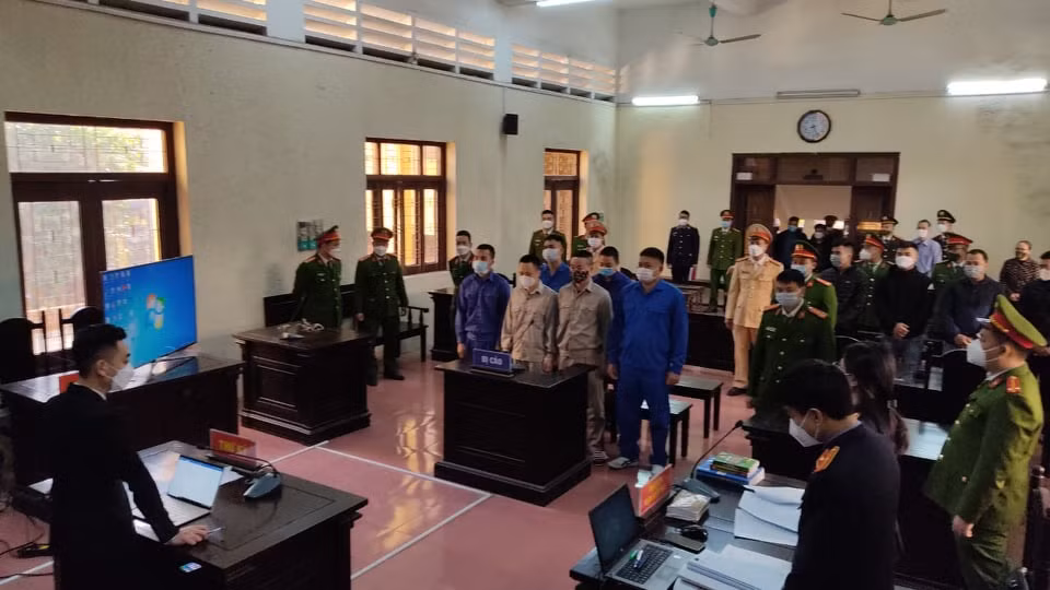 Trum giang ho Truong “hang” linh 46 thang tu-Hinh-3