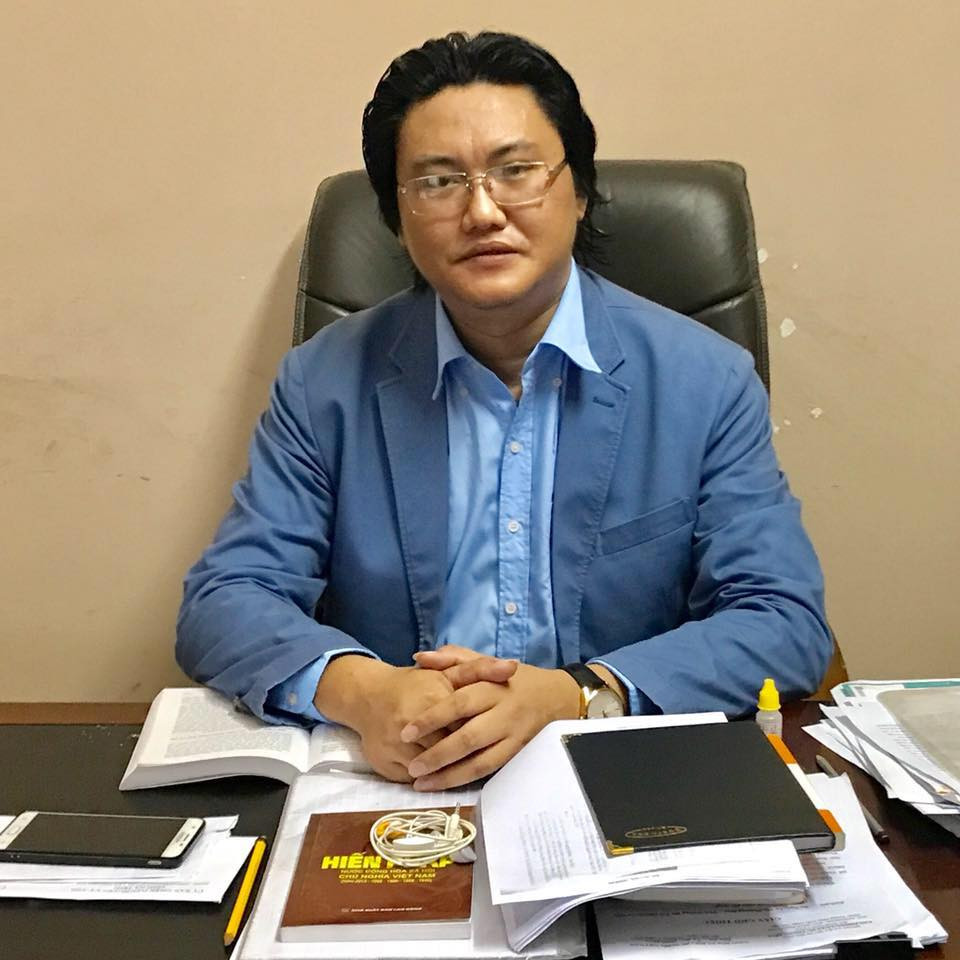 Tu vu Bi thu Co To quan he bat chinh: Ngoai tinh co the bi xu hinh su?-Hinh-2