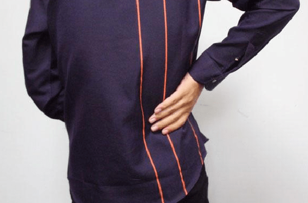 Thắt lưng ấm. Thận nằm ở hai bên thắt lưng. Do vậy, thắt lưng và thận của nam giới có quan hệ mật thiết với nhau. Khi chức năng thận hoạt động tốt, sinh khí dồi dào giúp máu lưu thông thuận lợi, vùng thắt lưng sẽ có cảm giác ấm nóng.