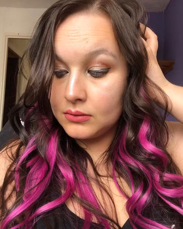 Bản thân Lucy đang cân nhắc về việc phẫu thuật thu nhỏ ngực để tiện sinh hoạt hàng ngày. Cô cho rằng phẫu thuật là điều cần thiết với sức khỏe bản thân. Nó không ảnh hưởng đến thái độ cô đón nhận cuộc sống.