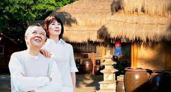 Me U60 khang khang tai hon, nhin chu re con dau “chet lang”