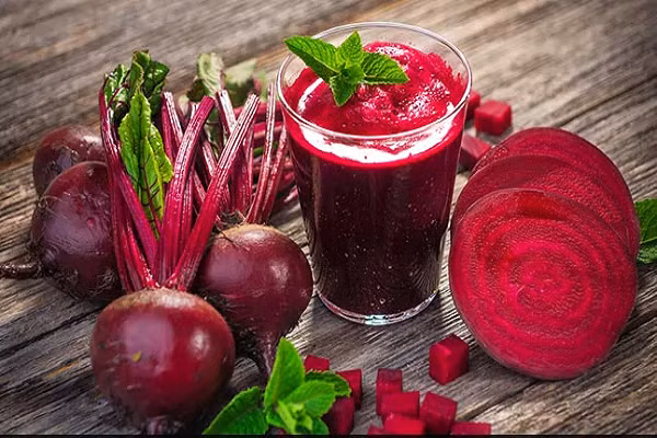 Củ cải đường. Là một trong những thực phẩm bổ dưỡng và chứa nhiều nitrat, củ cải đường giúp thư giãn mạch máu và có thể làm giảm huyết áp. (Ảnh: NDTV.com)