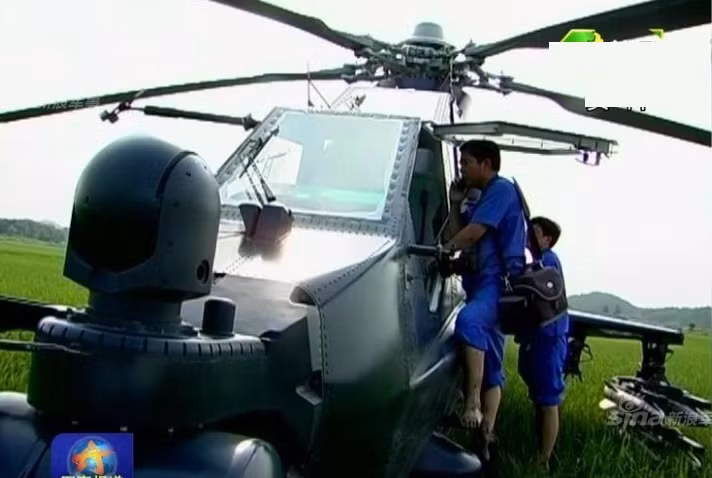 Điều này dấy lên nghi án có khả năng chiếc trực thăng Z-10 này đã gặp trục trặc kỹ thuật buộc phải hạ cánh khẩn cấp xuống đồng ruộng.