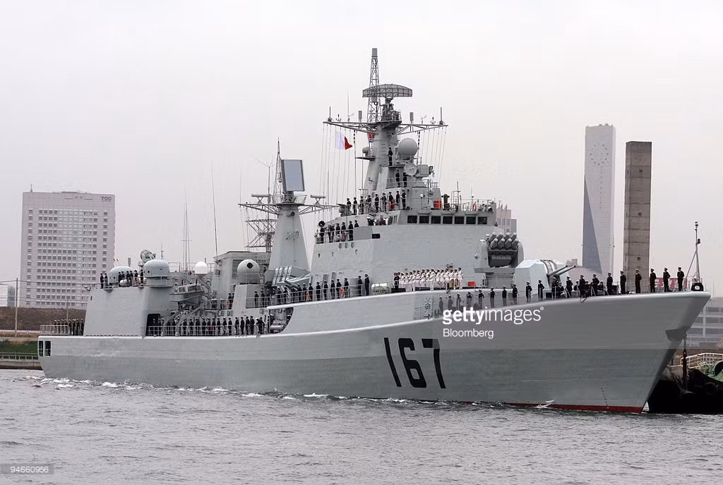 Có thể nói, gói nâng cấp dành cho khu trục hạm Type 051B đem lại sức mạnh mới cho con tàu cỡ 6.100 tấn này. Mặc dù chưa tương xứng với kích cỡ một con tàu lớn như vậy (ngang ngửa Type 052C/052D) nhưng còn khá hơn so với nguyên bản.