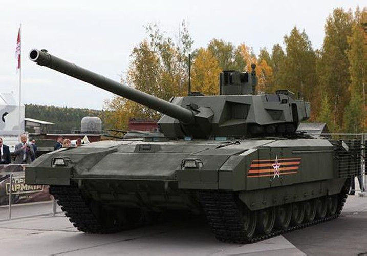 Bình luận về việc này, giới phân tích Nga cho rằng T-14 Armata vẫn là một vũ khí được bảo mật cao, vì vậy thông tin và hình ảnh của nó trên chiến trường có rất ít là điều dễ hiểu.