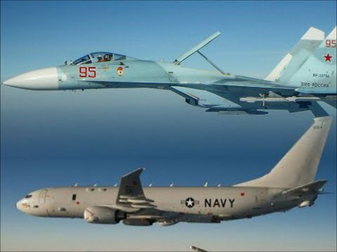 Theo bình luận của các chuyên gia quân sự, trong vụ việc vừa qua và nhiều sự kiện khác trong quá khứ, phi công tiêm kích Nga hoàn toàn có thể xua đuổi máy bay đối phương bằng cách khác chứ không phải thông qua hành động nguy hiểm như vậy.