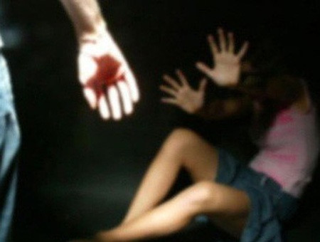 Thay giao hiep dam nu sinh: Day tre phong “yeu rau xanh” the nao?-Hinh-2