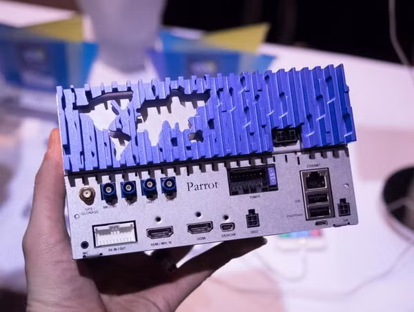 Xe cũ vẫn có thể tận hưởng Android Auto và CarPlay ảnh 3