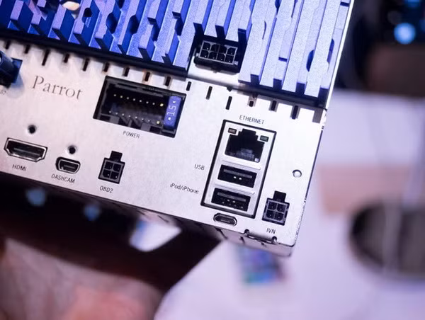 Xe cũ vẫn có thể tận hưởng Android Auto và CarPlay ảnh 4