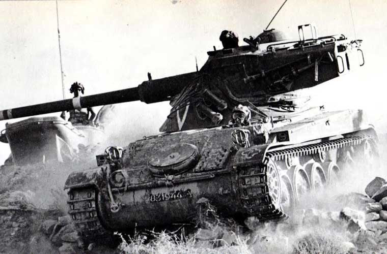 Ngày 1/4/1972, Đoàn thiết giáp 26 đã sử dụng chiếc AMX-13-75 (được Việt Nam gọi là M51) tham gia tiến công căn cứ Xa Mát (Tây Ninh). Dù pháo chính không bắn được, kíp lái đã dùng súng máy bắn yểm trợ bộ binh kết hợp với cho động cơ gầm rú uy hiếp tinh thần địch. Sau khi trận đánh kết thúc thắng lợi, xe bị hỏng nặng không thể khôi phục nên nên phải cho phá hủy tại trận địa. Đến đây, chiếc AMX-13-75 duy nhất của lực lượng tăng – thiết giáp Việt Nam đã kết thúc sứ mệnh lịch sử của mình.