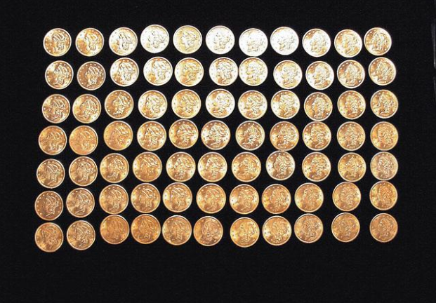 Thêm nữa, bản án tù của ông Thompson bị nới dài ra cho đến khi chịu khai ra tung tích của 500 đồng tiền vàng. Theo đó, thợ săn kho báu này ngồi tù từ đó đến nay. Vì vậy, tung tích số vàng bị thất lạc trong vụ đắm tàu S.S. Central America đến nay vẫn là một bí ẩn.