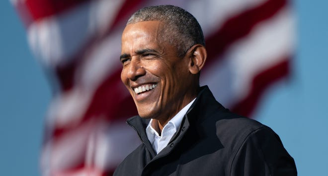 Năm 1991, ông Obama lấy bằng Tiến sĩ luật tại trường Luật thuộc Đại học Harvard danh tiếng của nước Mỹ. Sau khi tốt nghiệp, ông là giảng viên công tác tại Trường Luật thuộc Đại học Chicago từ năm 1992 - 2004.