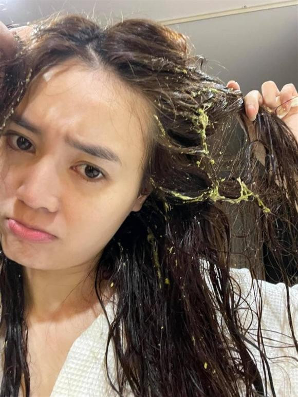 Bot bet vao toc khi quay hinh, Lan Ngoc dung nuoc rua chen de rua-Hinh-2