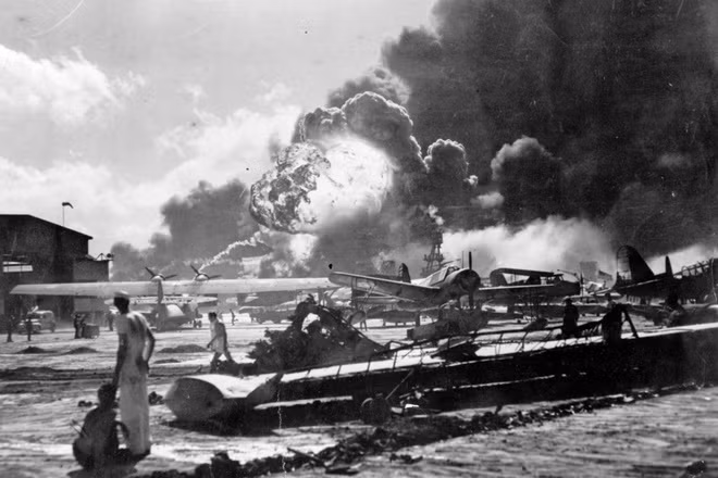 Ngày 7/12/1941 trở thành một dấu mốc quan trọng trong Thế chiến 2. Vào ngày hôm đó, Nhật Bản thực hiện cuộc tập kích bất ngờ vào căn cứ Mỹ ở Trân Châu Cảng.