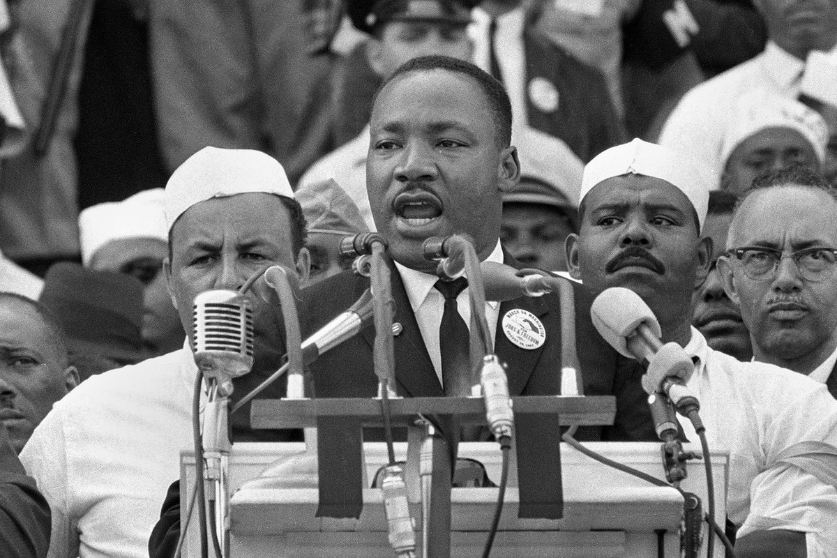 Mục sư Martin Luther King cũng được người đời nhớ đến là nhân vật có tấm lòng bác ái, suốt cả cuộc đời theo đuổi và đấu tranh đòi tự do, bình đẳng cho các chủng tộc, màu da ở Mỹ cũng như khắp thế giới.