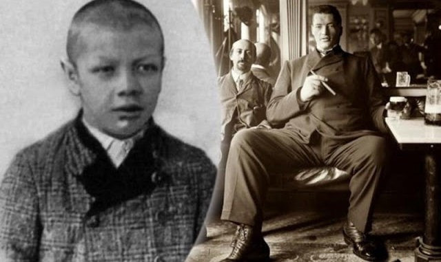 Vào năm 21 tuổi, Rainer có sự phát triển chiều cao một cách đột ngột với tốc độ đáng báo động. Trong vòng 10 năm, chiều cao của ông tăng từ 1,47m lên 2,15m.