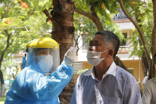 Phuong phap giup xet nghiem Covid-19 “than toc” cua Viet Nam len tap chi quoc te