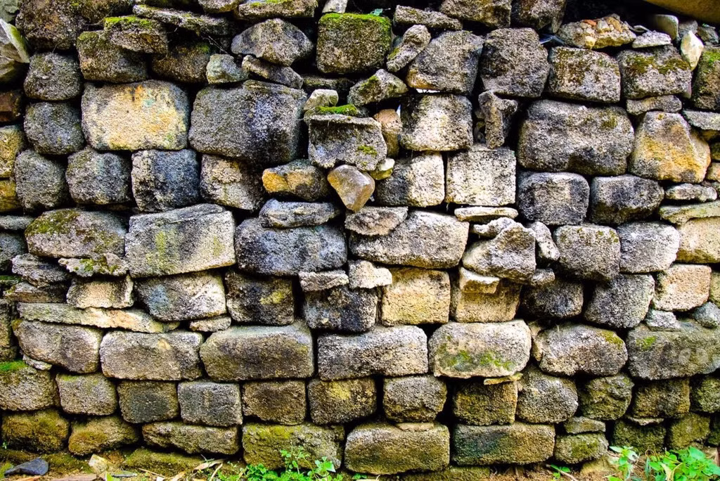 Cách xếp đá tài tình của những người thợ xây xưa.