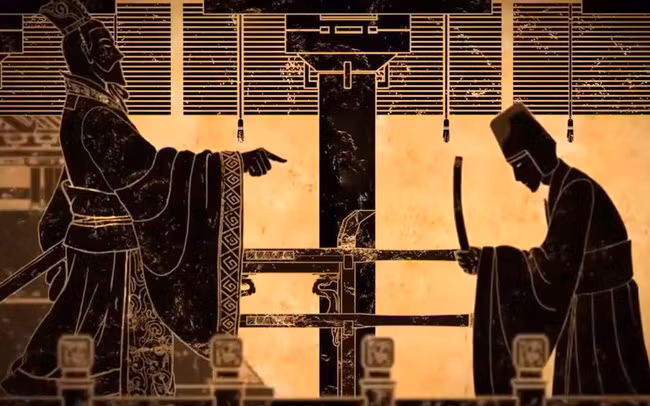 Thấy Lưu Bang làm như vậy với con cái, phu xe vội vã cho xe dừng lại rồi xuống dưới ôm 2 người con của Lưu Bang đưa trở lại xe. Không chỉ một lần, Lưu Bang làm như vậy tới 3 lần.